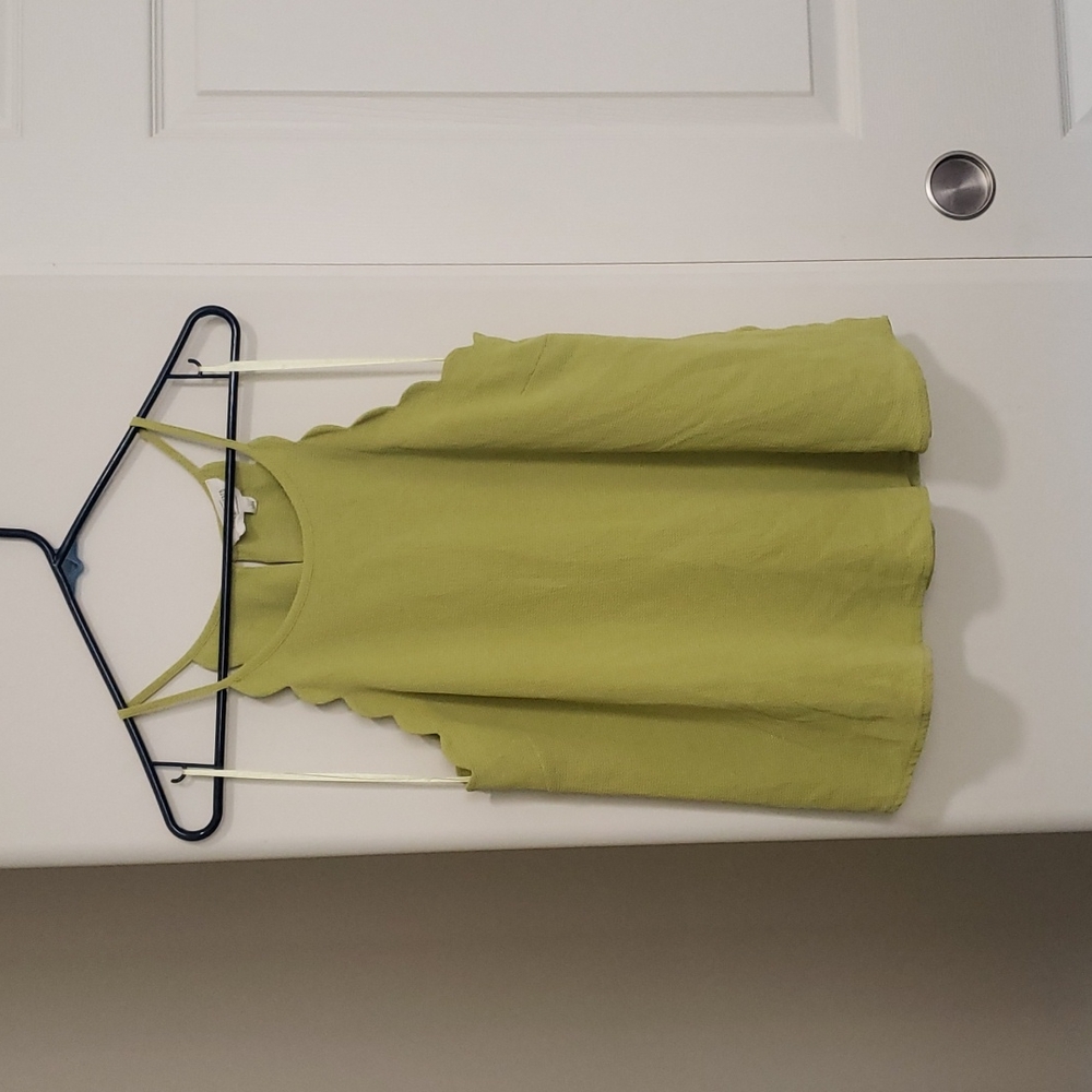 Sweet Wanderer Green scallop halter top